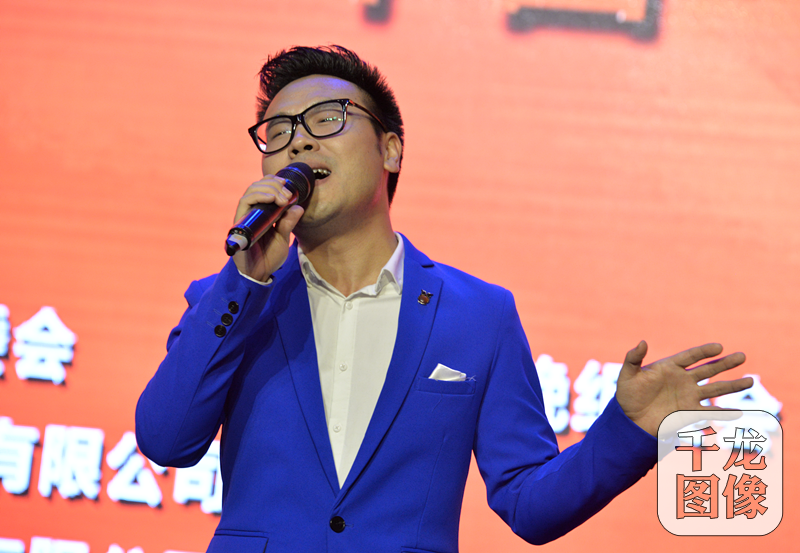 第十一届中国民间春晚绽放上海滩 该我上场了